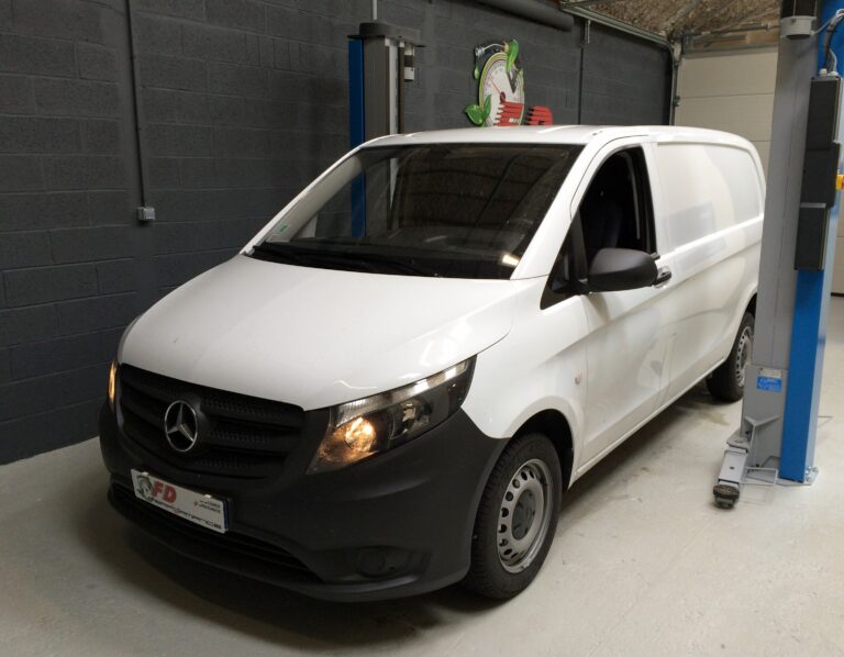 MERCDES VITO 109CDI