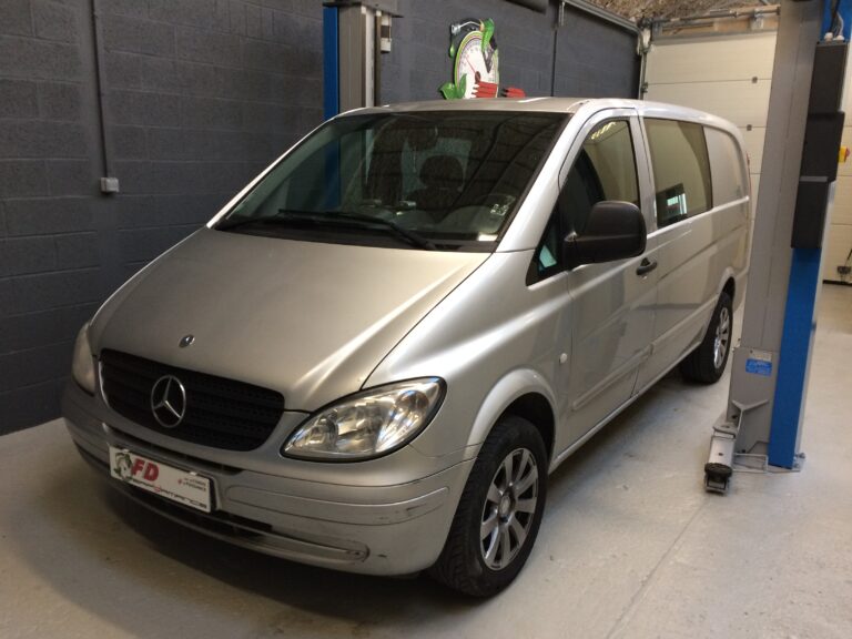 MERCEDES VITO V6 204CV