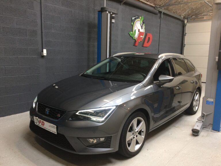 SEAT LEON 2.0TDI 150CV 2013