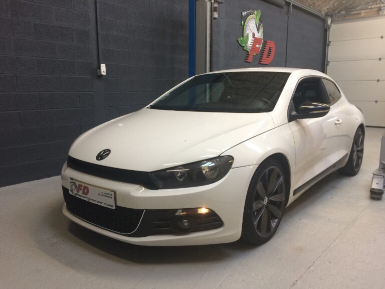 VW SCIROCCO 2.0TDI 170CV 2010